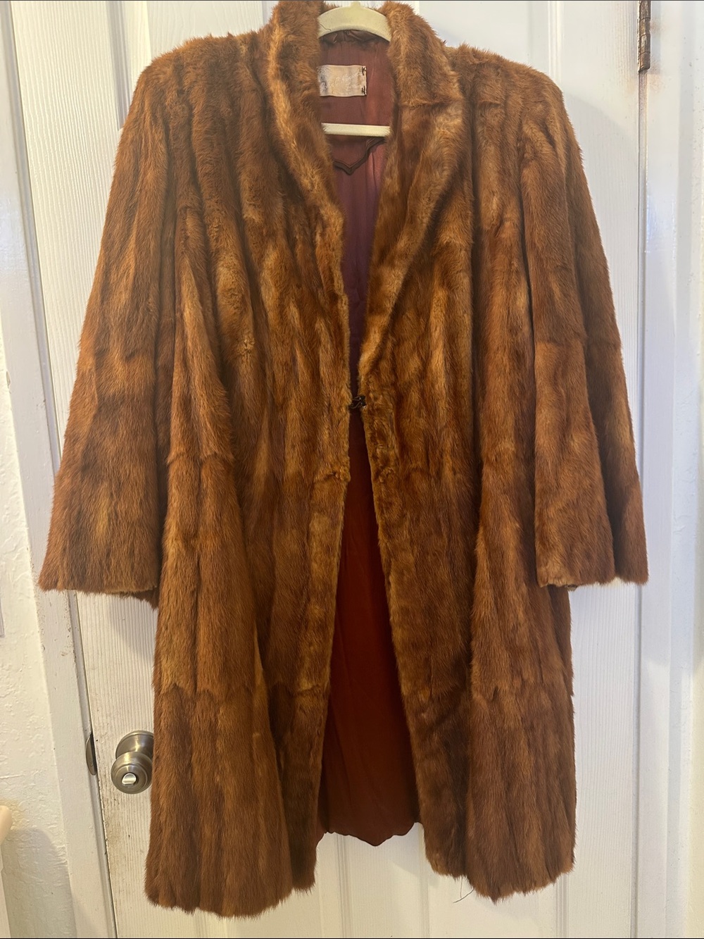 John C Minudri furrier Vintage original Fur Long Coat in Rich Chestnut Brown